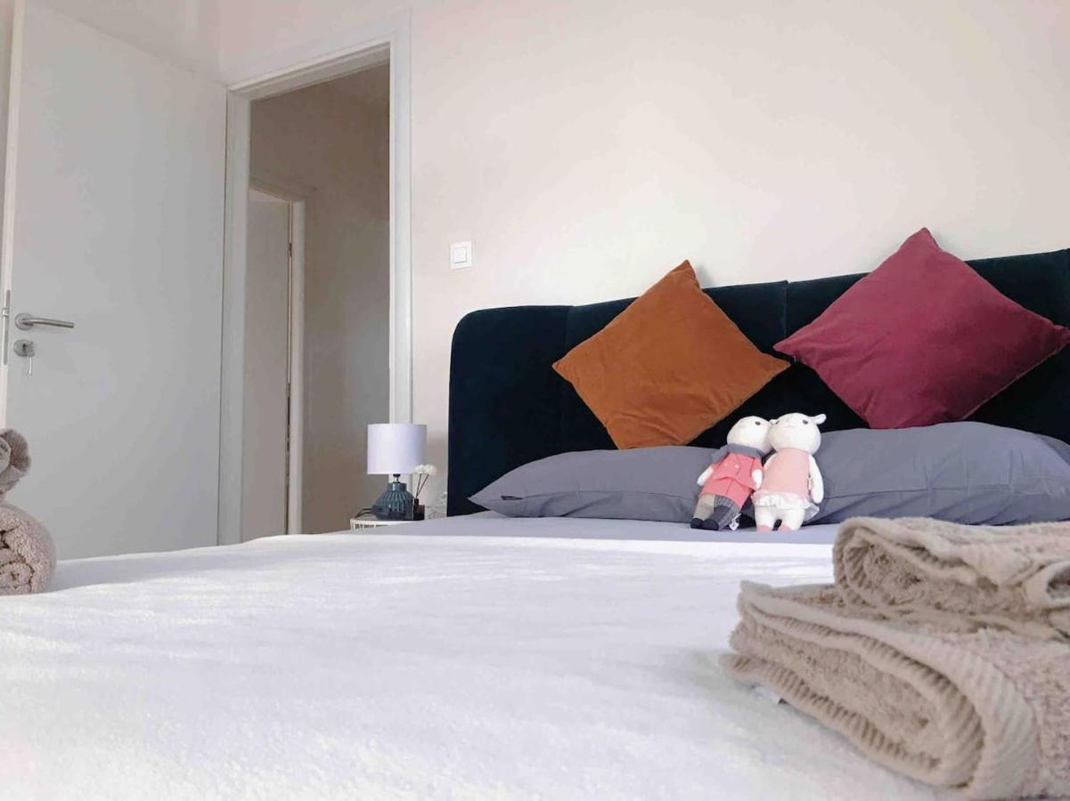 Paleo Faliro Athens Fully Equipped 2 Bedrooms 90 Sqm Big Apartment 200M To Free Beach Eksteriør billede