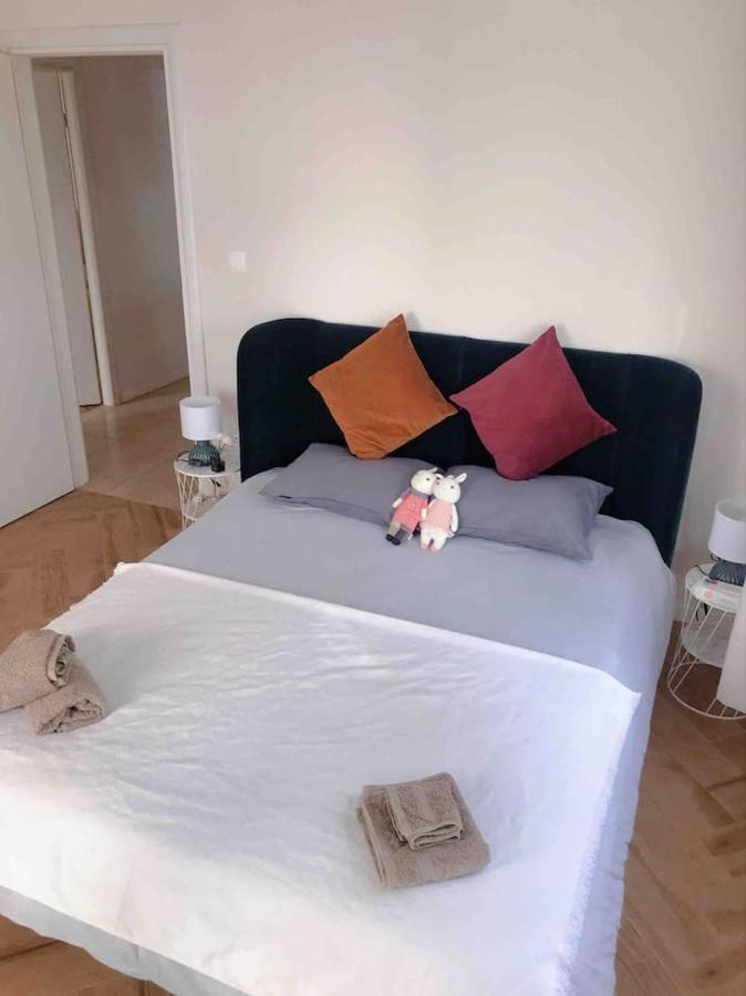 Paleo Faliro Athens Fully Equipped 2 Bedrooms 90 Sqm Big Apartment 200M To Free Beach Eksteriør billede